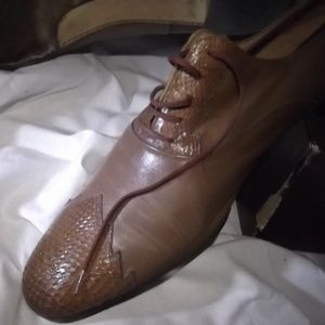 Maui Brown leather shoes